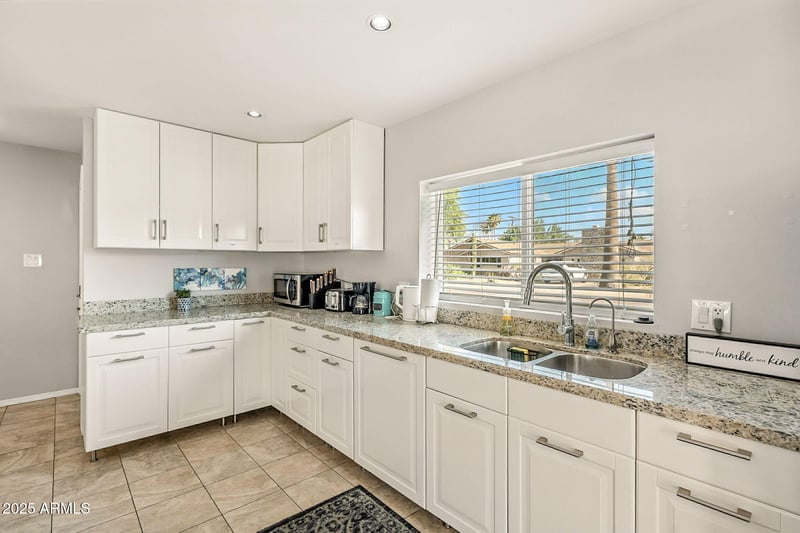 6508 Sheridan St, Scottsdale, AZ 85257