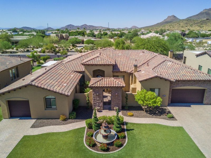 6508 W Avenida Del Sol Ave, Glendale, AZ 85310