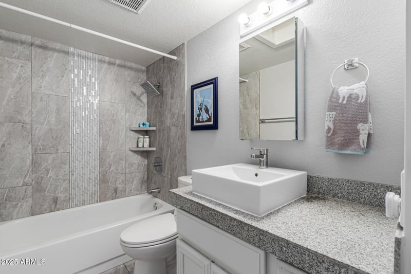 6509 10th Pl, Phoenix, AZ 85014