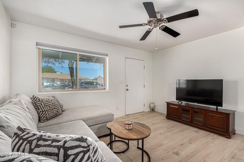 651 Carla Vista Dr, Chandler, AZ 85225