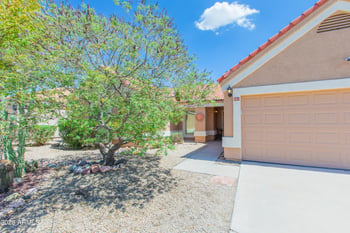 651 N Cobblestone St, Gilbert, AZ 85234