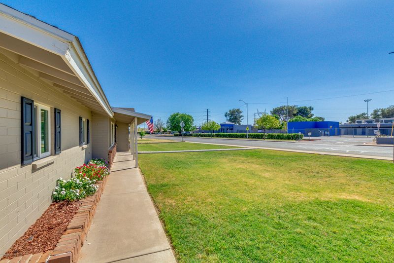 651 N Hunt Dr, Mesa, AZ 85203