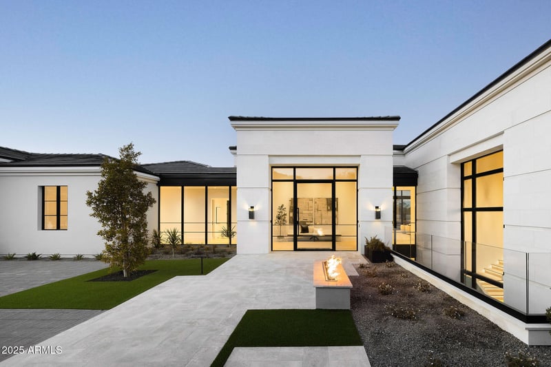 6512 Hummingbird Ln, Paradise Valley, AZ 85253