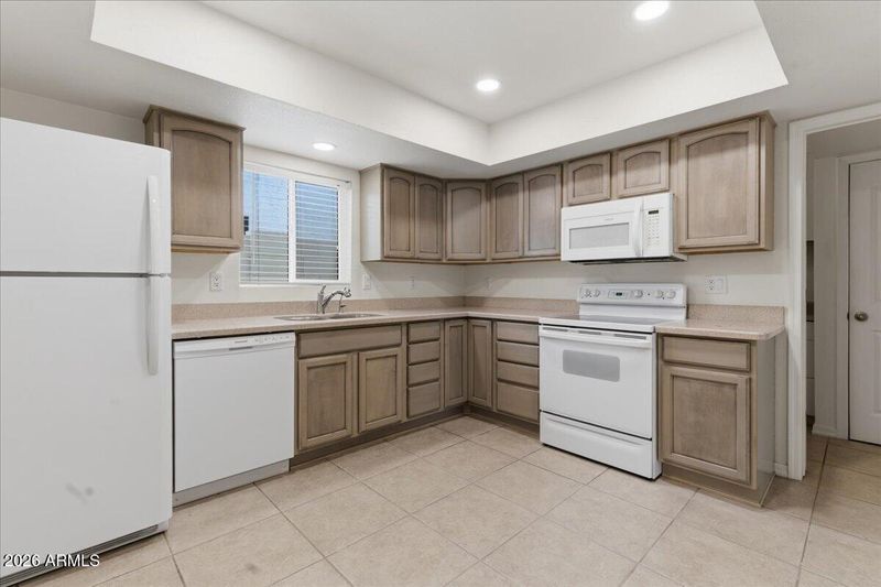 6512 N 12th Way, Phoenix, AZ 85014