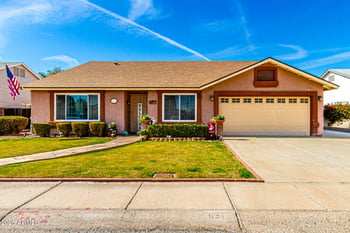 6512 90th Dr, Glendale, AZ 85305