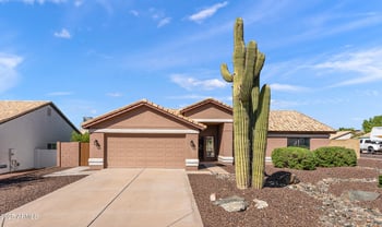 6512 Palm St, Mesa, AZ 85215