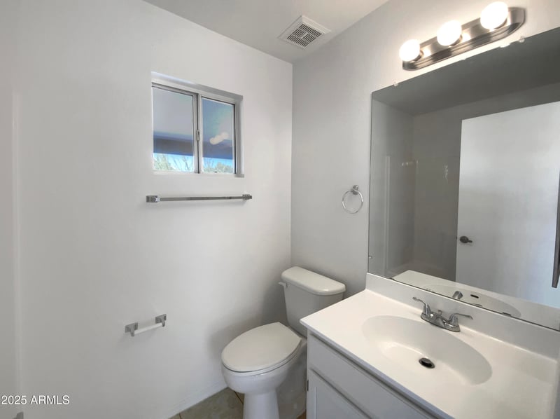 6512 Sawgrass Dr, Chandler, AZ 85249