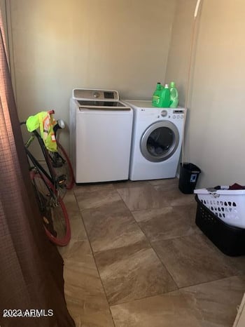 6512 W Van Buren St #40, Phoenix, AZ 85043
