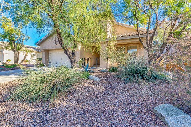 6513 E Star Valley St, Mesa, AZ 85215