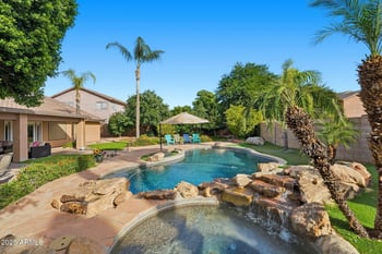 6513 Oasis St, Mesa, AZ 85215