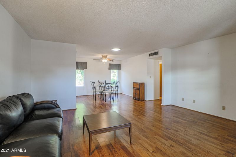 6514 E Boise St, Mesa, AZ 85205