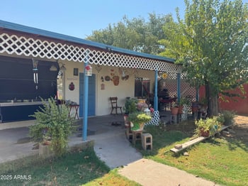 6515 59th Dr, Glendale, AZ 85301
