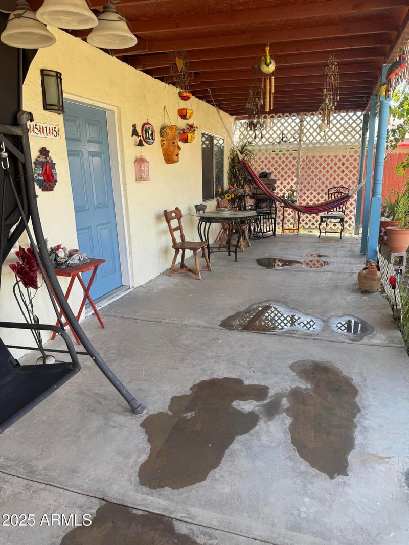 6515 59th Dr, Glendale, AZ 85301