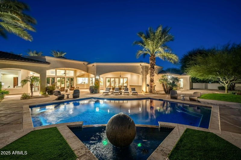 6515 E Stallion Rd, Paradise Valley, AZ 85253