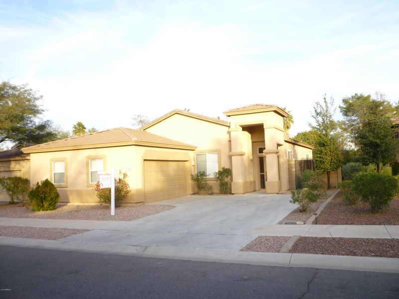 6515 S 5th Way, Phoenix, AZ 85042