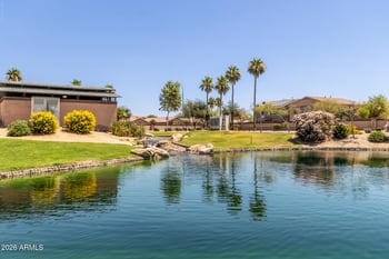 6515 72nd Ave, Laveen, AZ 85339