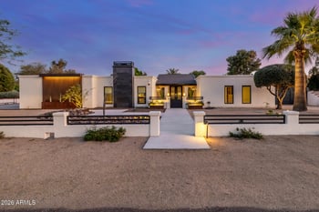 6515 Villa Theresa Dr, Glendale, AZ 85308