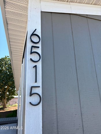 6515 W Sunnyslope Ln, Glendale, AZ 85302