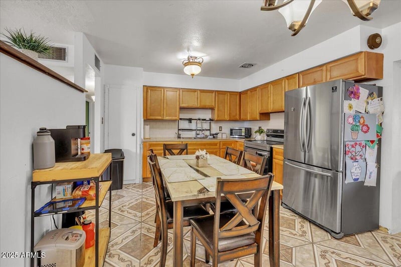 6516 Cheery Lynn Rd, Phoenix, AZ 85033