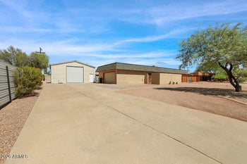 6516 E Princess Dr, Mesa, AZ 85205