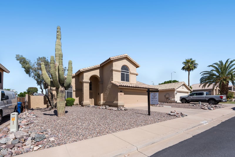 6516 Rochelle St, Mesa, AZ 85215