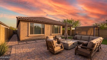 6516 W Madre Del Oro Dr, Phoenix, AZ 85083