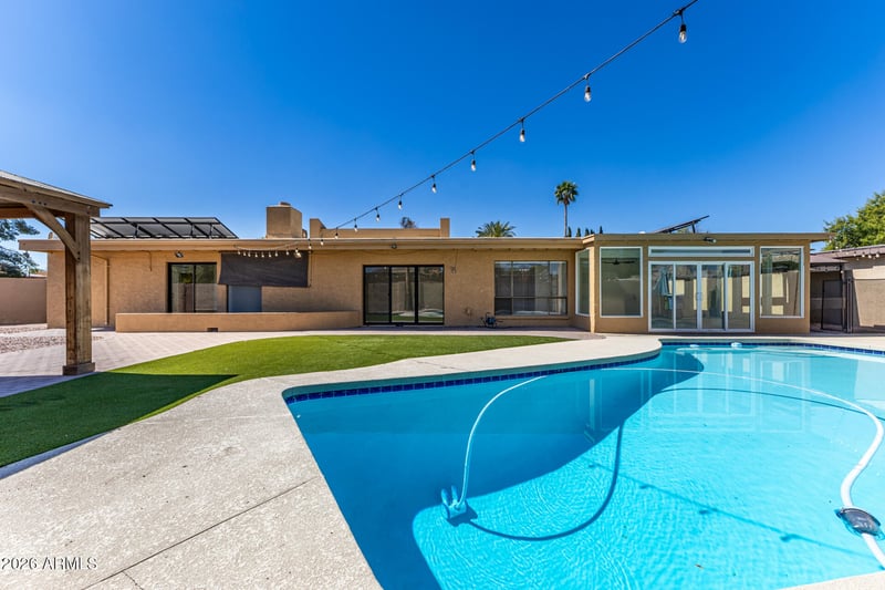 6517 Hazelton Ln, Tempe, AZ 85283