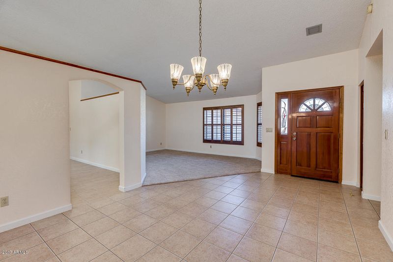 6517 W Crocus Dr, Glendale, AZ 85306