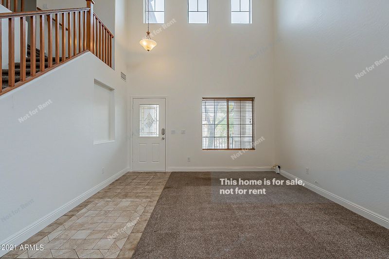 6517 W Red Fox Rd, Phoenix, AZ 85083