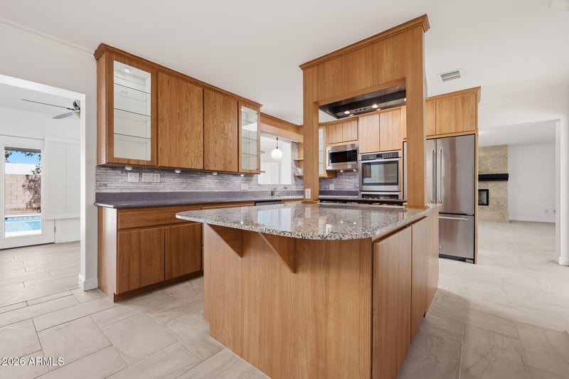 6518 16th Ave, Phoenix, AZ 85015