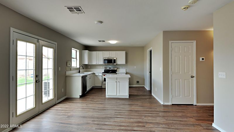 6518 W Miami St, Phoenix, AZ 85043