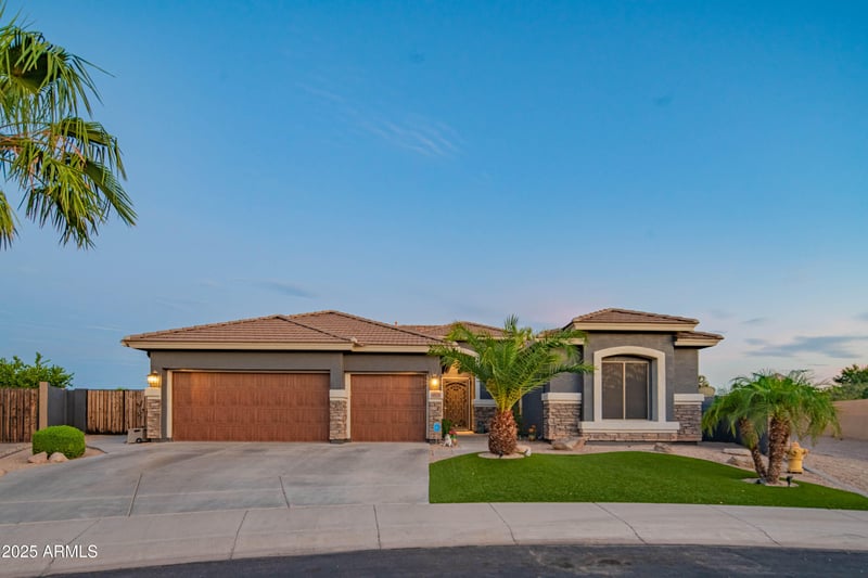 6519 Forest Ct, Gilbert, AZ 85298