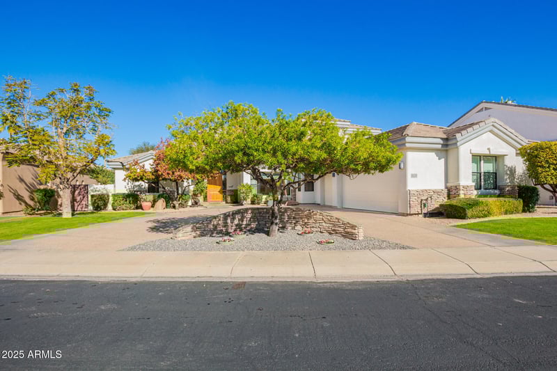 652 Aster Ct, Chandler, AZ 85248