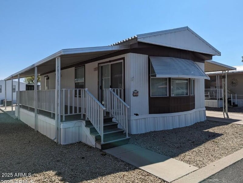 652 Ellsworth Rd #125, Mesa, AZ 85208