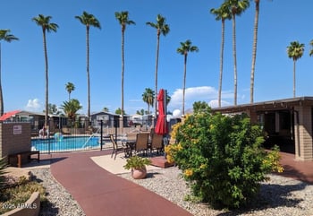 652 Ellsworth Rd #125, Mesa, AZ 85208