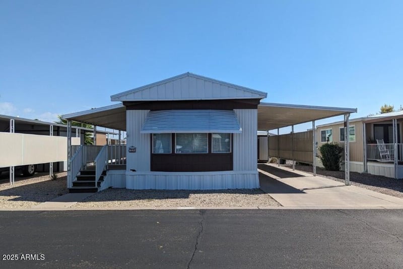 652 Ellsworth Rd #125, Mesa, AZ 85208