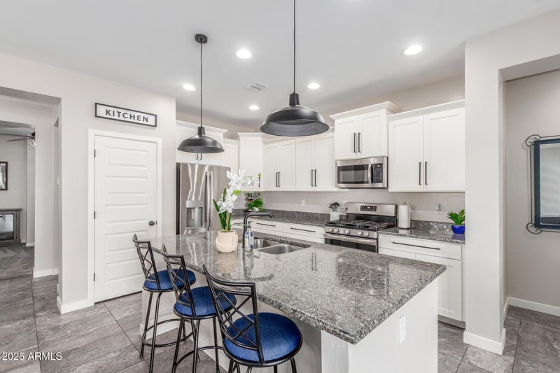 652 Mangrove --, San Tan Valley, AZ 85140