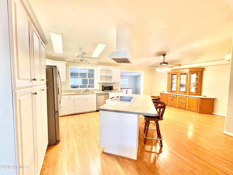 652 S Ellsworth Rd #9, Mesa, AZ 85208
