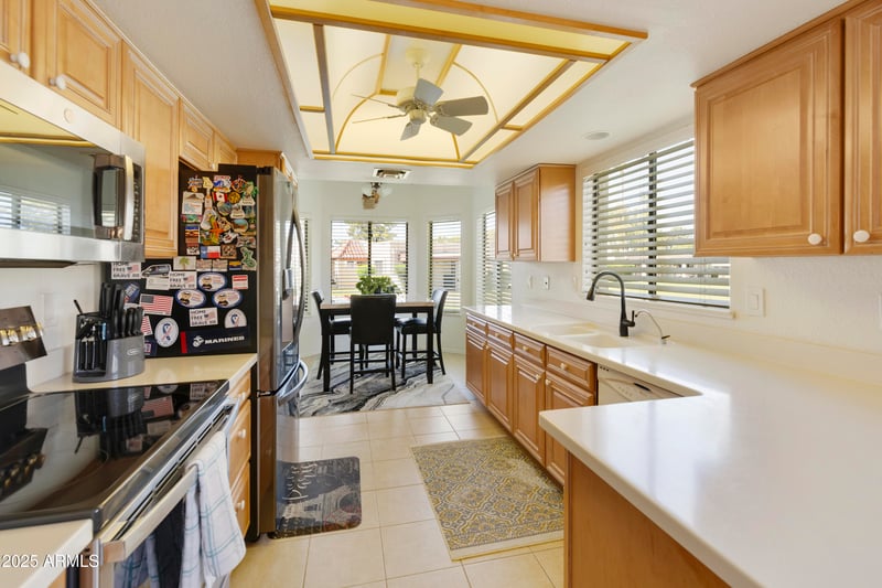 652 Saguaro Way, Mesa, AZ 85208