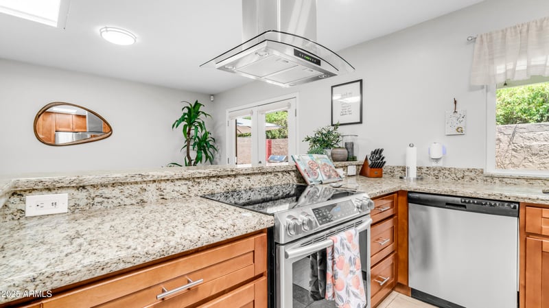 6521 La Paloma Este --, Phoenix, AZ 85014