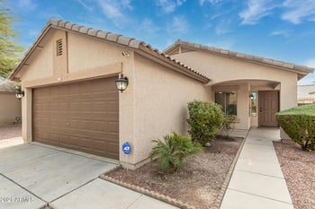6521 Pomo St, Phoenix, AZ 85043