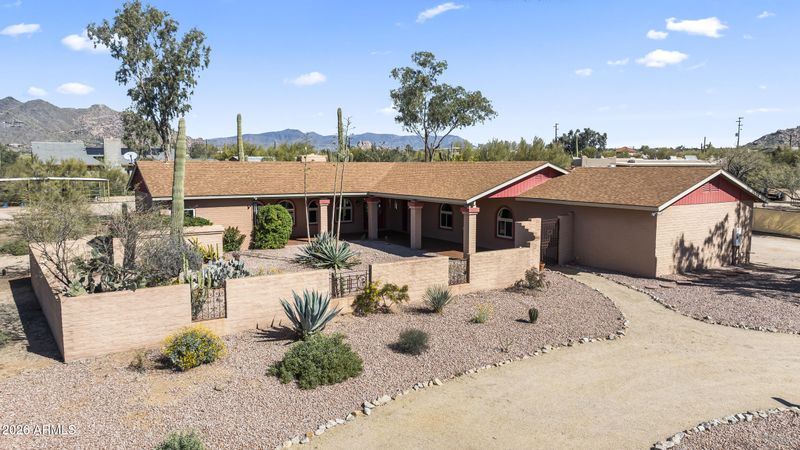 6522 E Lonesome Trl, Cave Creek, AZ 85331