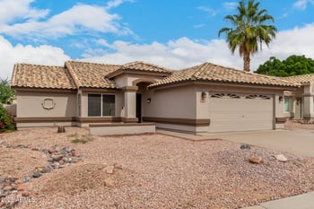 6522 Russell St, Mesa, AZ 85215