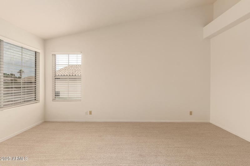 6522 Russell St, Mesa, AZ 85215