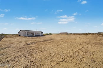 6523 333rd Ave, Tonopah, AZ 85354