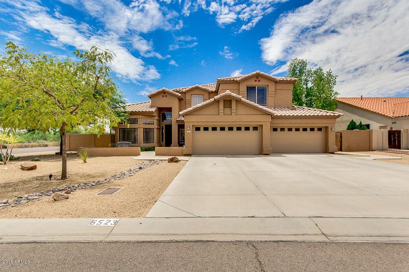 6523 W Schmidt St, Glendale, AZ 85308