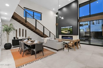 6525 Cave Creek Rd #1, Cave Creek, AZ 85331