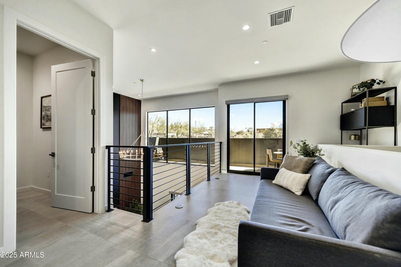 6525 Cave Creek Rd #101, Cave Creek, AZ 85331