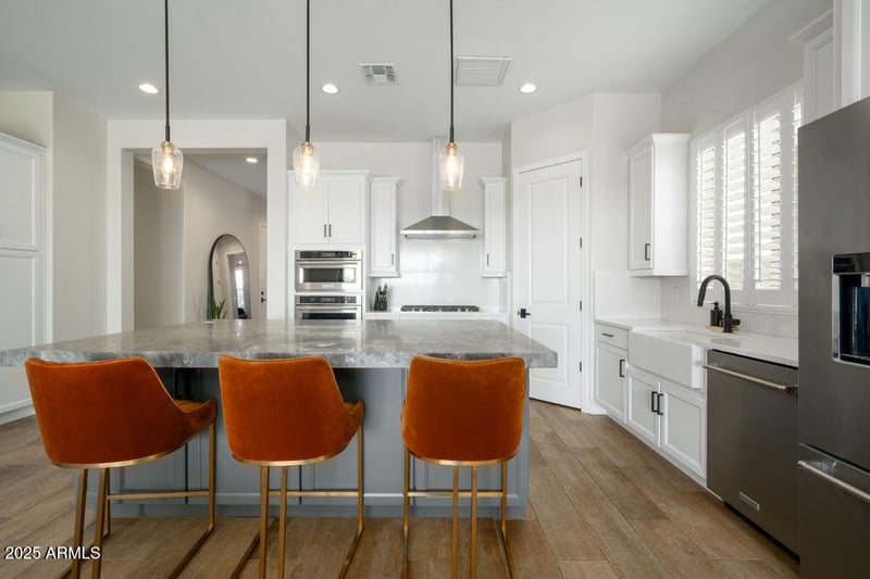 6525 E Libby St, Phoenix, AZ 85054
