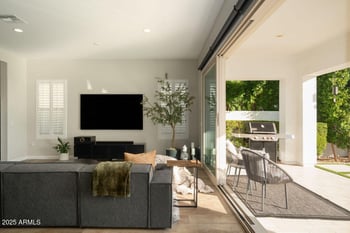 6525 Libby St, Phoenix, AZ 85054